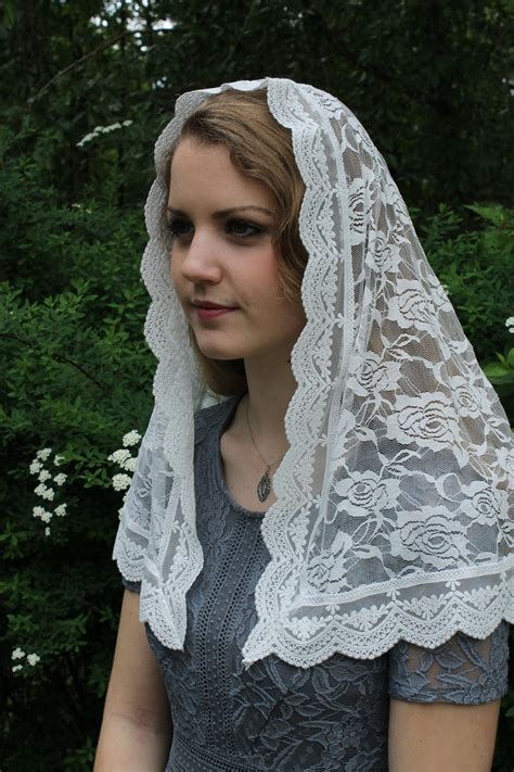 Evintage Veils~ Traditional Cream White Rose Lace Vintage Inspired Lace