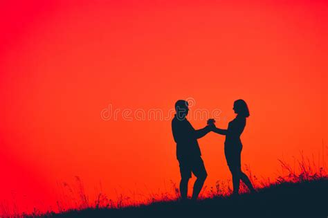 Silhouette Happy Couple In Love Stock Image Image Of Wedding Youth