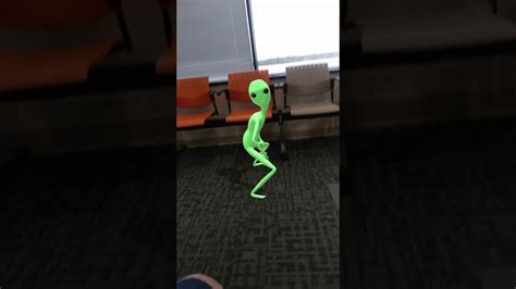 Twerking Alien Youtube