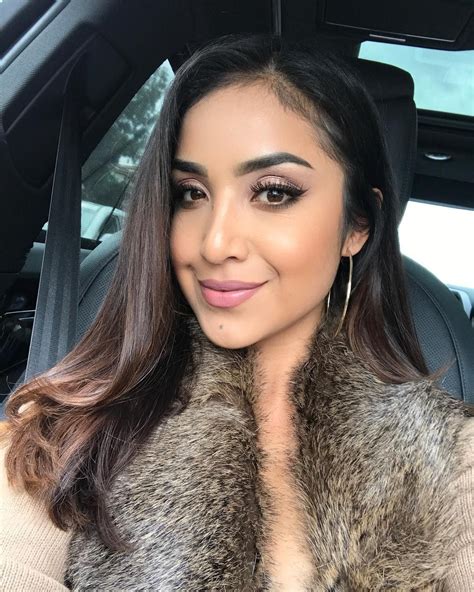 10 Latina Beauty Bloggers You Need To Follow Right Now The Hundreds