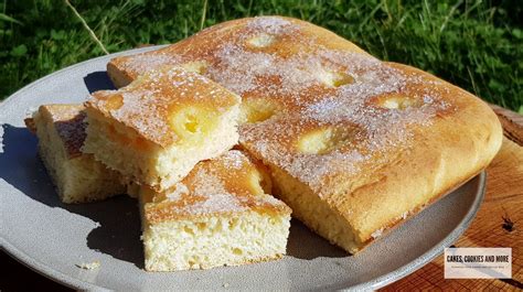 Zimtschnecken, rosinenbrot, blechkuchen oder stuten backen lassen. Butterkuchen aus Hefeteig - Cakes, Cookies and more