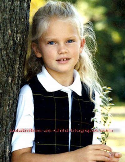 Celebrities As A Child Taylor Swift Childhood Photos Taylor Swift