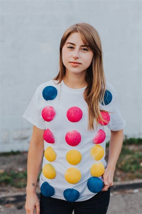 9 Last Minute Halloween Costumes You Can Make With A T Shirt