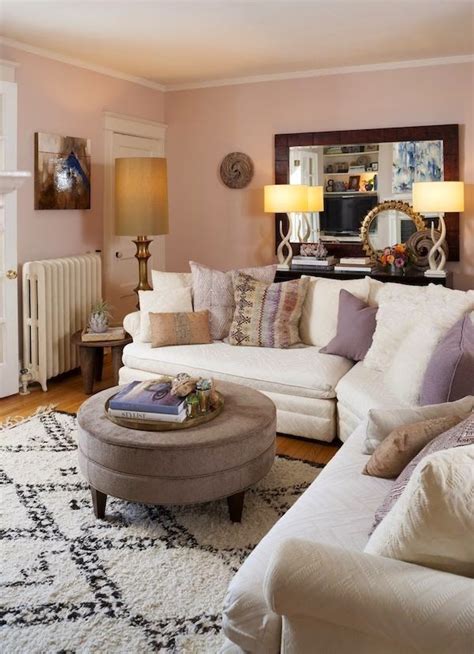 Stephanie Bradshaws Gorgeous Feminine Apartment Decorology Home