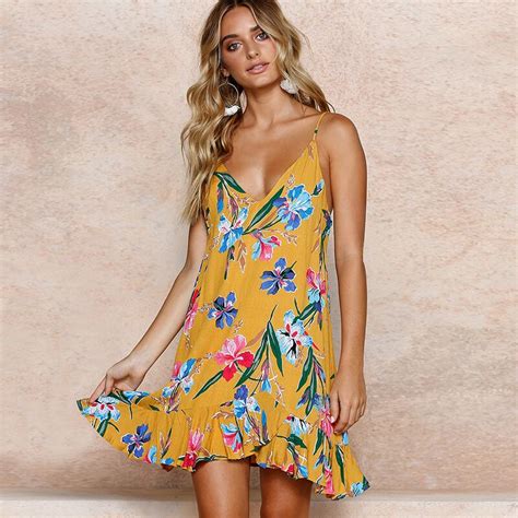 Boho Floral Ruffle Bohemian Beach Dress Summer Women Jurken V Neck Sleeveless Spaghetti Strap