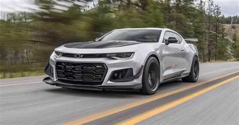 2019 Chevrolet Camaro Zl1 1le Seen Driving With No Camouflage