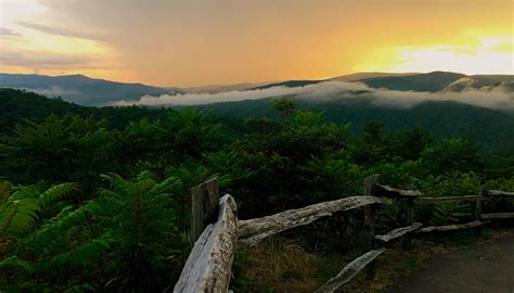 Great Smoky Mountains National Park Tours Hotels