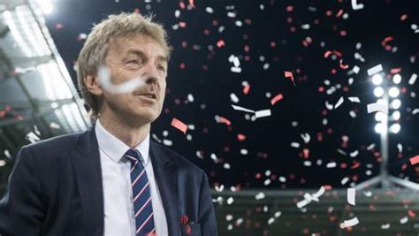 Check spelling or type a new query. Ile zarabia Zbigniew Boniek? Z pewnością nie może narzekać ...