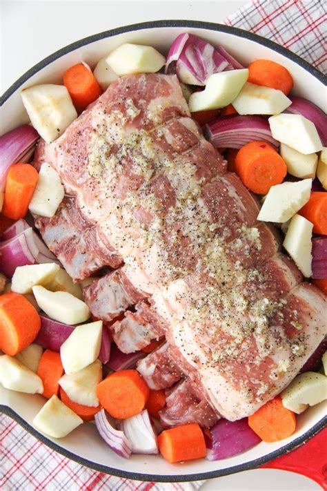 Try these flavorful recipes for the oven, grill, and this roasted boneless pork loin recipe starts in a hot oven to give it a flavorful, golden brown crust. This One Pot Oven Roasted Bone In Pork Rib Roast with Vegetables is a delicious and healthy meal ...