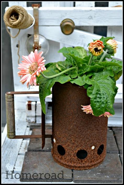 Rusty Crafts Projects And Ideas