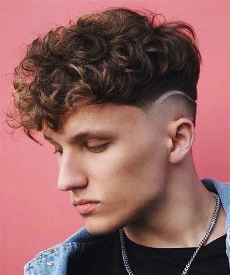 30 Trendy Curly Hairstyles For Men 2022 Collection Hairmanz