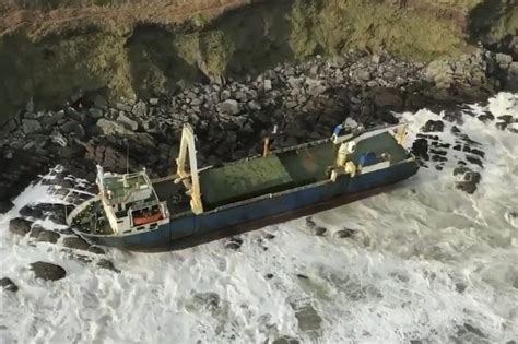 ‘ghost Ship Abandoned Near Bermuda Triangle Washes Up In Ireland A