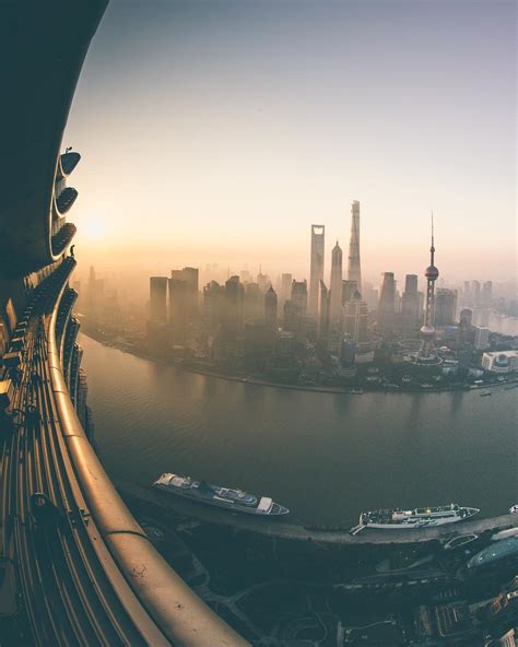 Stunning Pictures From The Top Of Shanghai Skyscrapers Fubiz Media