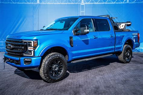 2019 Ford F 250 Super Duty Tremor Crew Cab By Ford Accessories Pictures