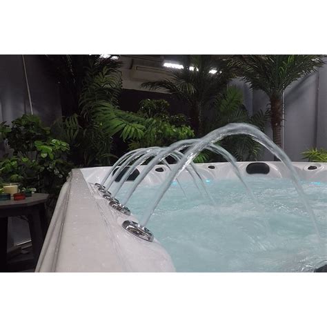 Blue Whale Spa San Carlos 51 Jet 6 Person Hot Tub Delivered And Installed Costco Uk