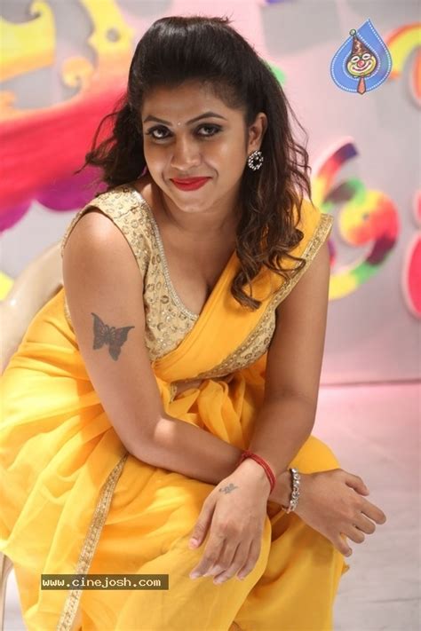 Cinejosh Actress Dusolapan