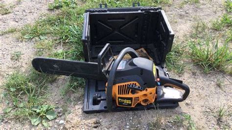 Poulan Pro 42cc Chainsaw And Case Sherwood Auctions