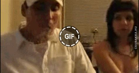 A nőcsábász danny (adam sandler) jegygyűrű viselésével védi magát a tartós kalandoktól. Kellék Feleség Videa - Isten büntetése, nagyon durva ...