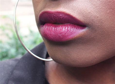 5 Must Have Lipsticks For Fall The Glamorous Gleam