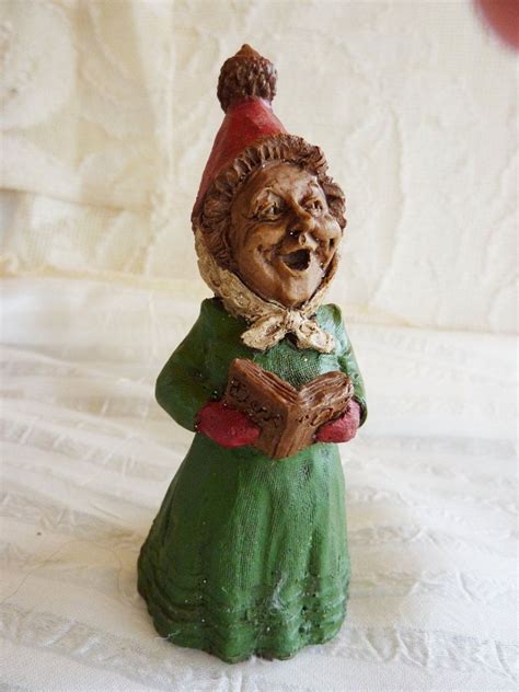 1987 Tom Clark Gnome Caroler O Christmas Figurine No 52
