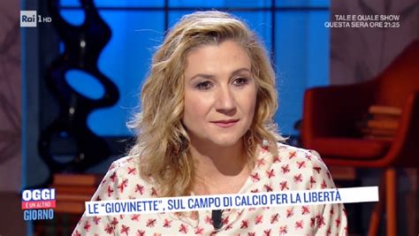 Parlerà anche del suo gatto, il cui nome. Serena Bortone, ospite si blocca a Oggi è un altro giorno ...