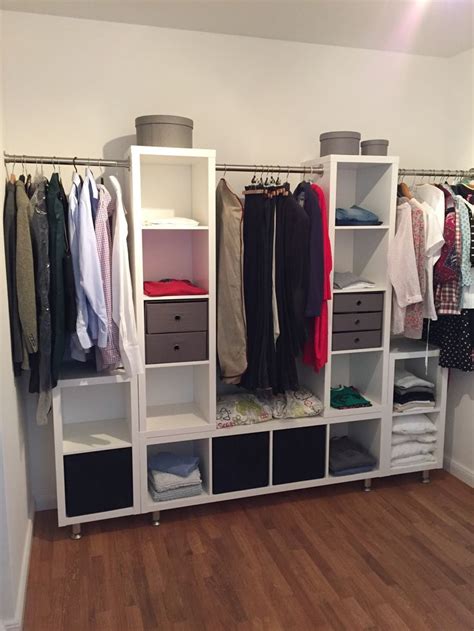 Super schnell zusammen gebaut und leicht erkärt.katy perfektsuper einfach zusamm gesetz und gut erklärt.5. Kleiderschrank Ikea Kallax Stangen und die Füße über EBay | Innendesign | Pinterest | Closet ...