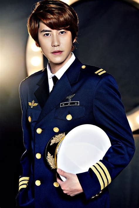 Despite being a member of the legendary boy group super junior, kyuhyun still impressed the cast and crew of. Fakta Kyuhyun Super Junior terbaru 2012 ~ KOREAN INFO