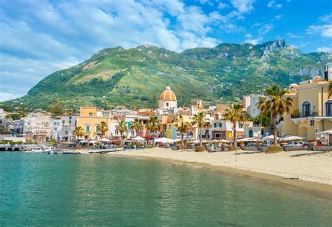 15 Best Beaches In Ischia That Are Totally Worth Visiting