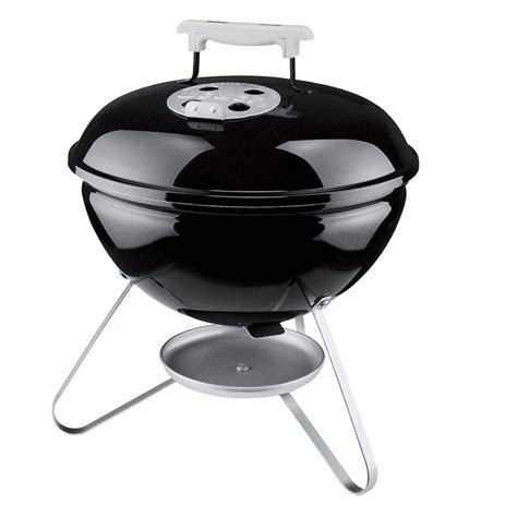 Moreover, we will discuss the factors that make a charcoal grill better than a gas grill in the buying guide. The Best Small Propane Grill & Best Portable Gas Grill For RV