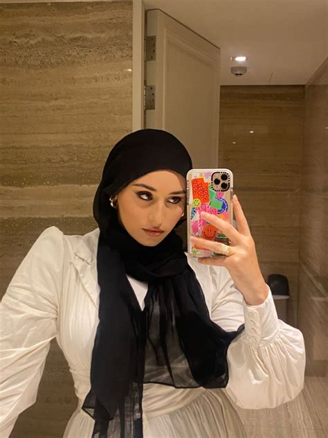 Nawal Nawalsari • Instagram Photos And Videos Hijab Fashion