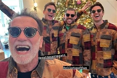 Navidad Con Los Schwarzenegger Chris Pratt Se Cuela En La Foto