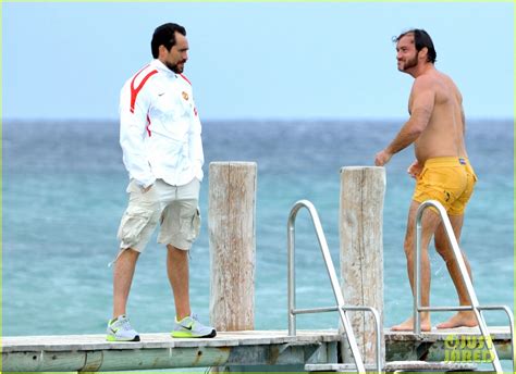 Jude Law Shirtless Swim In St Tropez Photo 2738088 Jude Law