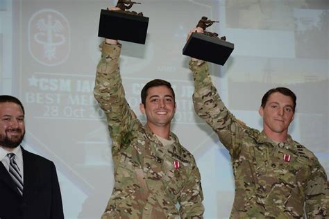 Ranger Medics Win 2017 Armys Best Medic Competition Article The