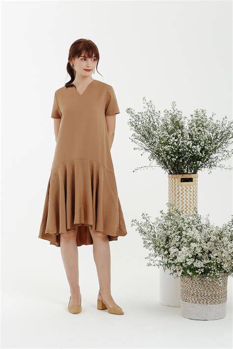 Cloth Inc X Lizzie Parra Lookbook Drop Waist Peplum Dress In 2021