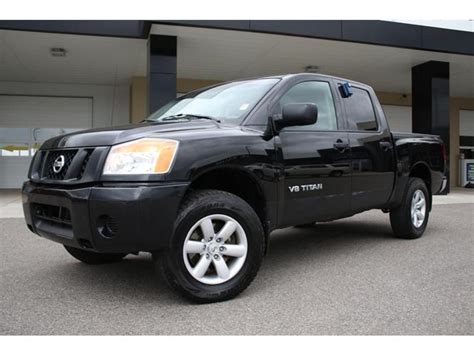 Visit cars.com and get the latest information, as well as detailed specs and features. 2010 Nissan Titan XE 4x4 XE 4dr Crew Cab SWB Pickup for ...