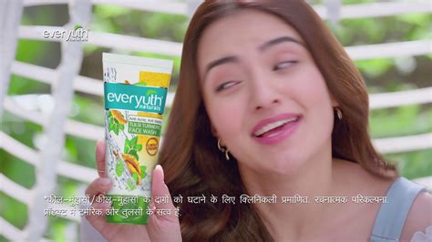 Everyuth Naturals Tulsi Turmeric Face Wash Youtube