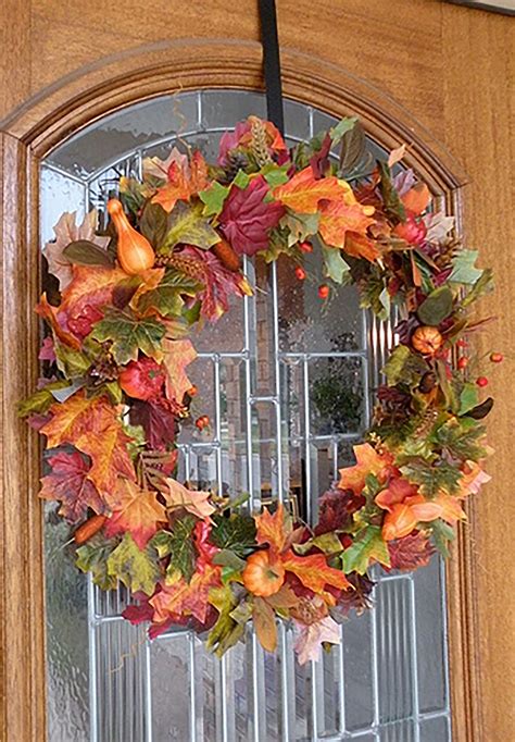 Fall Into The Season With These Leaf Craft Ideas Fall Wreaths