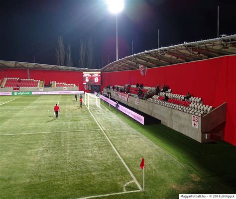 It is currently used for football matches and is the home stadium of mtk budapest. Kisvárda, Várkerti Stadion: képek, adatok • stadionok ...