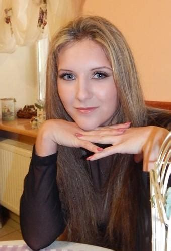 Ukrainian Girl Nadiya From Nikolaev 29 Yo Libra Light Brown Hair