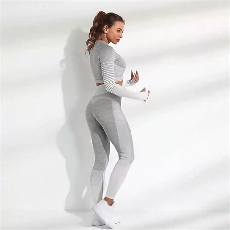 Seamless 2 Piece Women Sport Suit Gym Workout Clothes Long Sleeve Fitness Crop Top Hip Lift