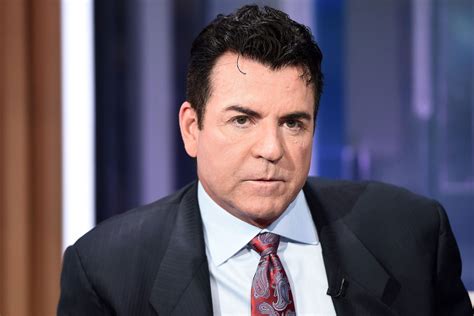 Papa Johns Ceo Rob Lynch Counters Disgraced Founder John Schnatters