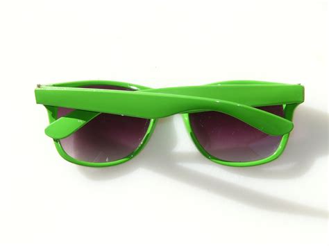 free images sun dark green sunglasses glasses goggles overview eyewear see sharpness