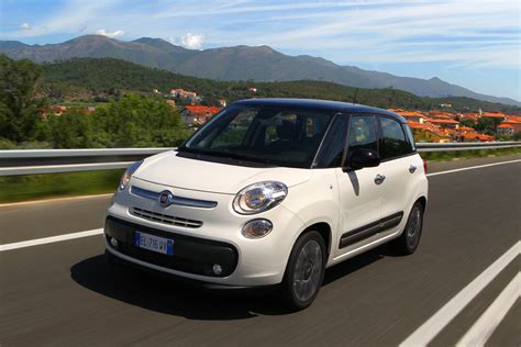 Fiat 500l 14 Multiair 2014 Review Auto Express