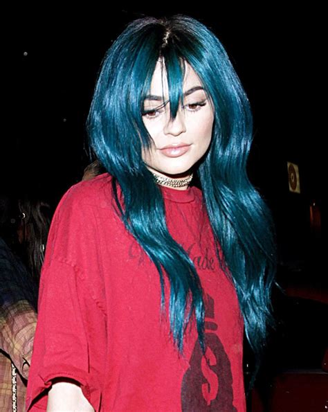 Kylie Jenner’s Hair Photos Of Her Many Colors And Styles Hollywood Life