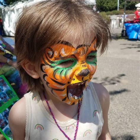 Care to share emergency food and utilities support—beaverton, aloha, portland area. This little tiger says to come on down to the #pdxwbf and ...
