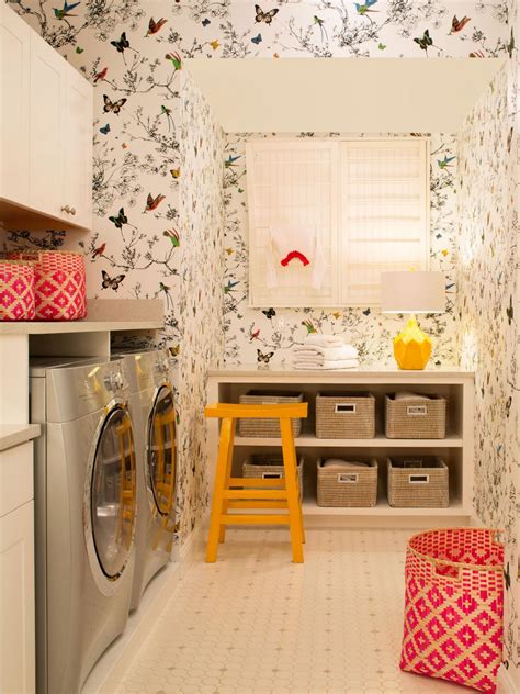 10 Clever Storage Ideas For Your Tiny Laundry Room Hgtvs Decorating