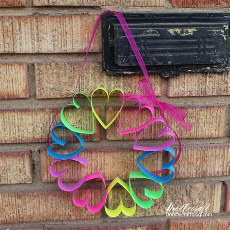 Diy Paper Heart Wreath Craft