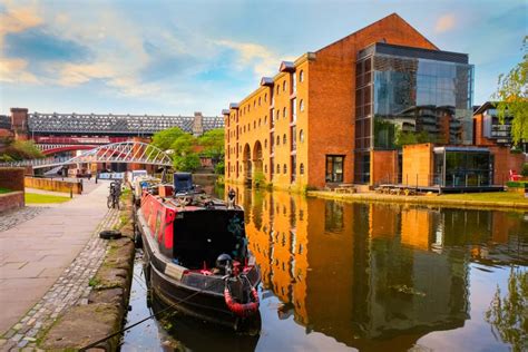 Top 15 Beautiful Places To Visit In Greater Manchester Globalgrasshopper