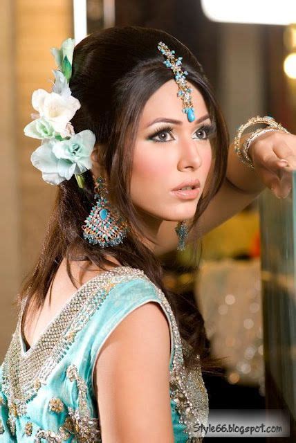 Ladies Special Beautiful Pakistani Bridal Makeup Style 66