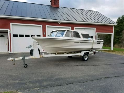 Cuddy Cabin Fiberglass Boat For Sale Waa2